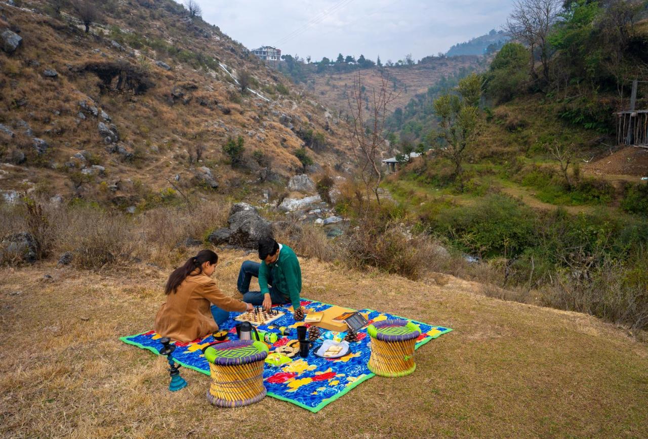 The Hosteller Mussoorie By The Streamside, Kempty المظهر الخارجي الصورة