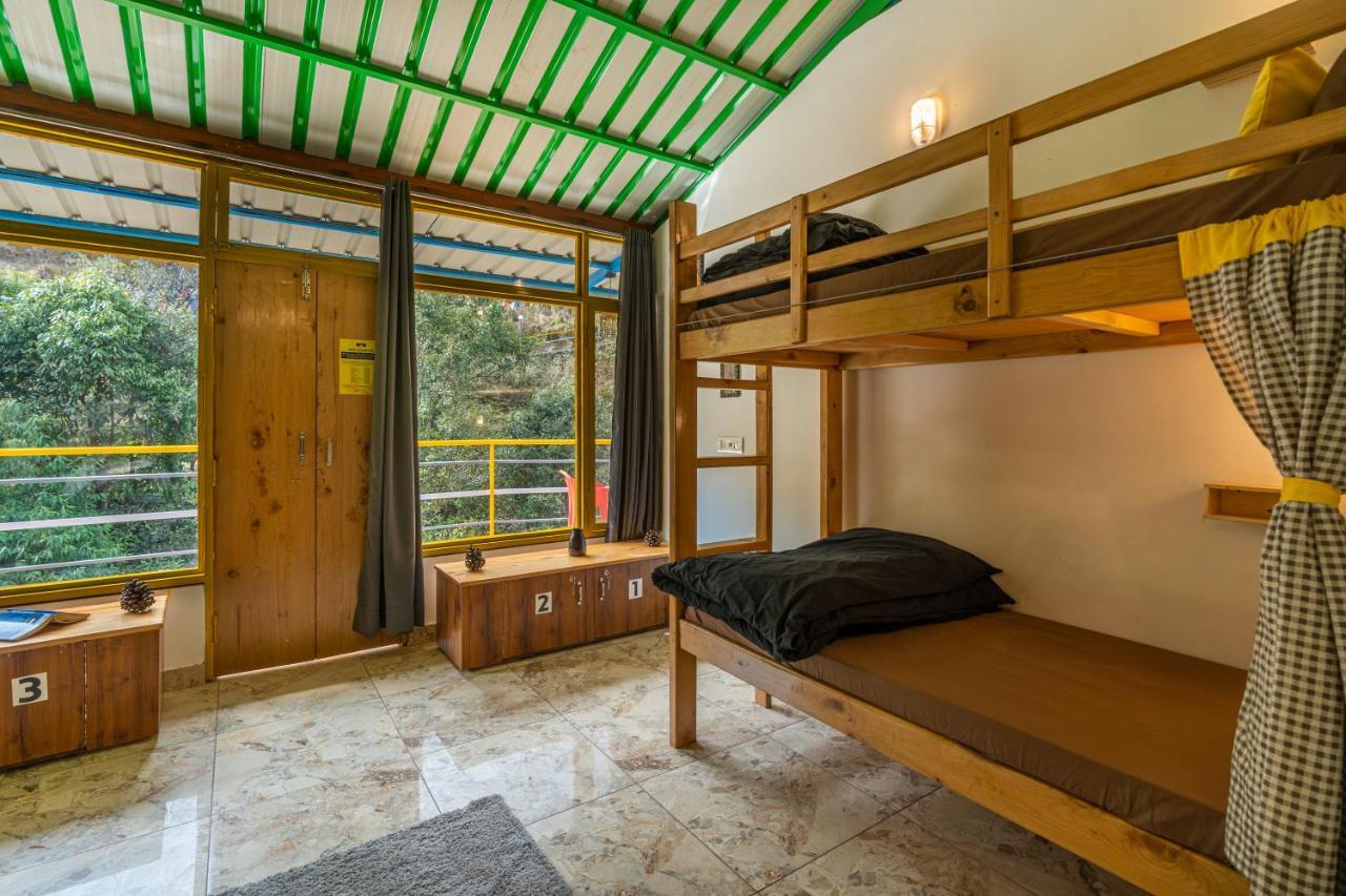 The Hosteller Mussoorie By The Streamside, Kempty المظهر الخارجي الصورة