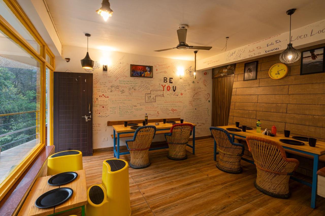 The Hosteller Mussoorie By The Streamside, Kempty المظهر الخارجي الصورة