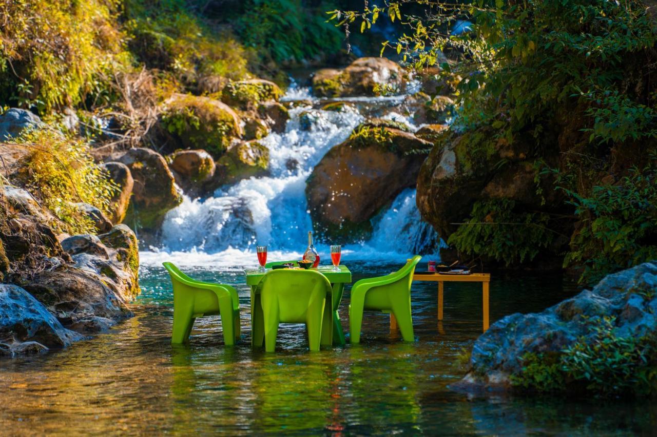 The Hosteller Mussoorie By The Streamside, Kempty المظهر الخارجي الصورة