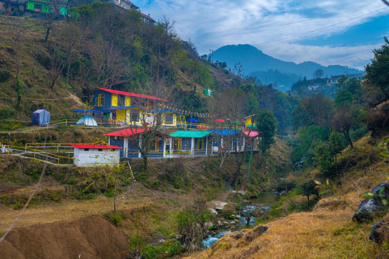 The Hosteller Mussoorie By The Streamside, Kempty المظهر الخارجي الصورة